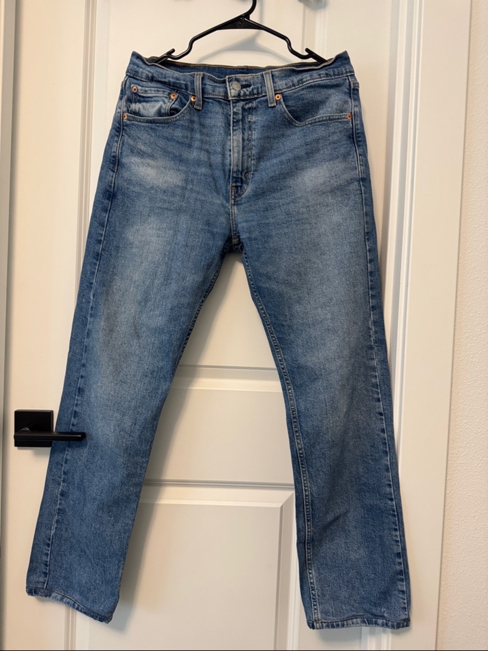 Levi's 505 Men's Straight Jeans in Light Blue Wash 32/32